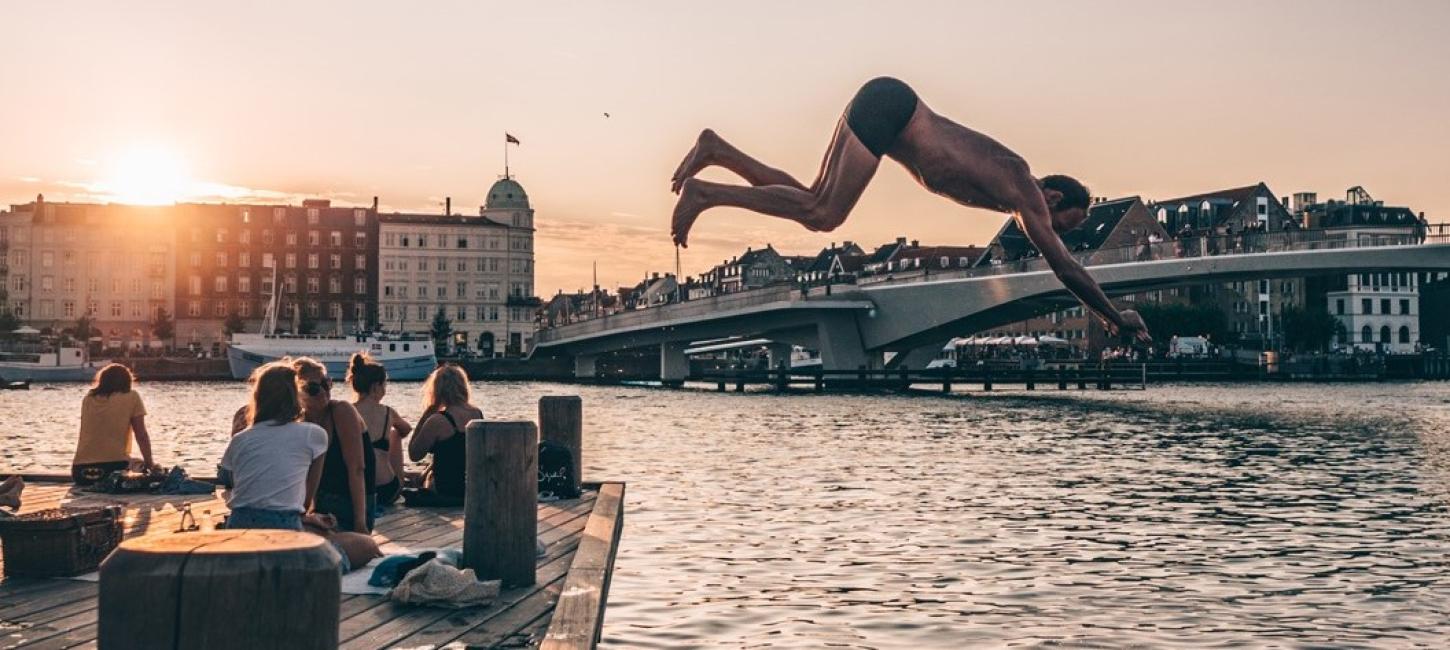 Jump in the harbour